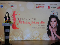 Tôn vinh 100 “Nữ hoàng Thương hiệu Việt Nam” lần thứ nhất