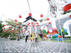 Lễ hội đèn lồng lớn nhất Đà Nẵng: Khán giả nhí mê mẩn không muốn về