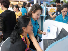 Vietnam Airlines bỏ phụ thu dịch vụ bán vé trên website