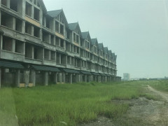 Nhiều đô thị “bỏ hoang” sau 10 năm Hà Nội mở rộng