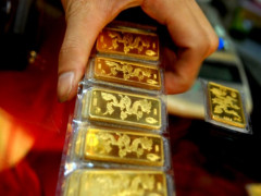 Từ chối giao dịch mua vàng qua thẻ ATM: Dấu hiệu của trốn thuế của doanh nghiệp vàng?