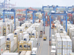 Doanh nghiệp từ chối nhận phế liệu, nguy cơ 'kẹt' cảng