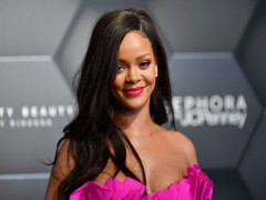 Rihanna - cô gái da màu xáo trộn ngành thời trang xa xỉ