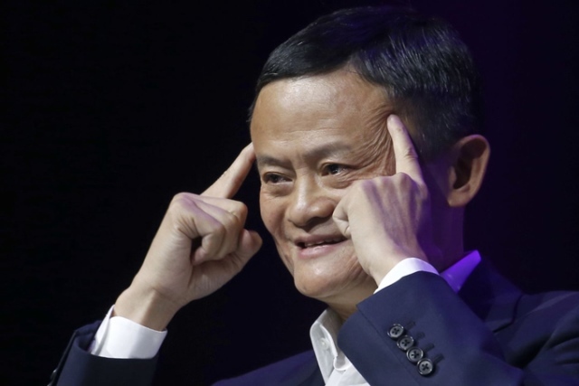 Jack Ma trở lại làm thầy giáo sau khi nghỉ hưu