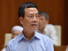 Bộ trưởng Nguyễn Mạnh Hùng: 'Dùng công nghệ để dọn rác trên mạng'