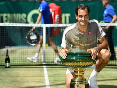 Federer giành chức vô địch thứ 10 tại Halle Open