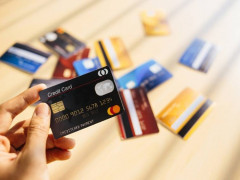 Sẽ quản chặt hình thức cho vay tiêu dùng qua thẻ tín dụng