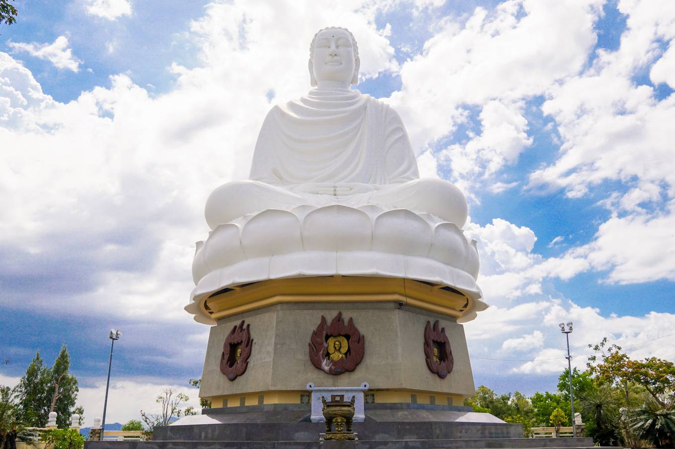 Ngôi chùa có tượng Phật giữ kỷ lục Việt Nam ở Nha Trang