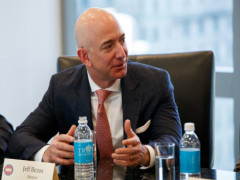Lãnh đạo kiểu Jeff Bezos hay Elon Musk?