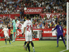 Real tìm lại niềm vui bằng trận thắng Sevilla