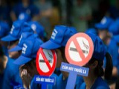 Dư luận ủng hộ Hà Nội triển khai phạt hành vi hút thuốc nơi công cộng