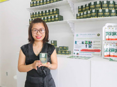Cô gái trẻ khởi nghiệp thành công từ nuôi trồng tảo xoắn Spirulin