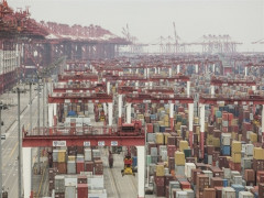 Hoạt động thương mại của Trung Quốc khó phục hồi nhanh khi "sương mù" phủ bóng kinh tế toàn cầu