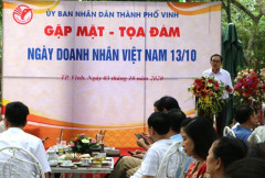 TP. Vinh (Nghệ An):  Tổ chức “Gặp mặt – Tọa đàm” chào mừng ngày Doanh nhân Việt Nam
