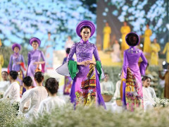 Lễ hội áo dài TPHCM lần 7: Tôi yêu áo dài Việt Nam