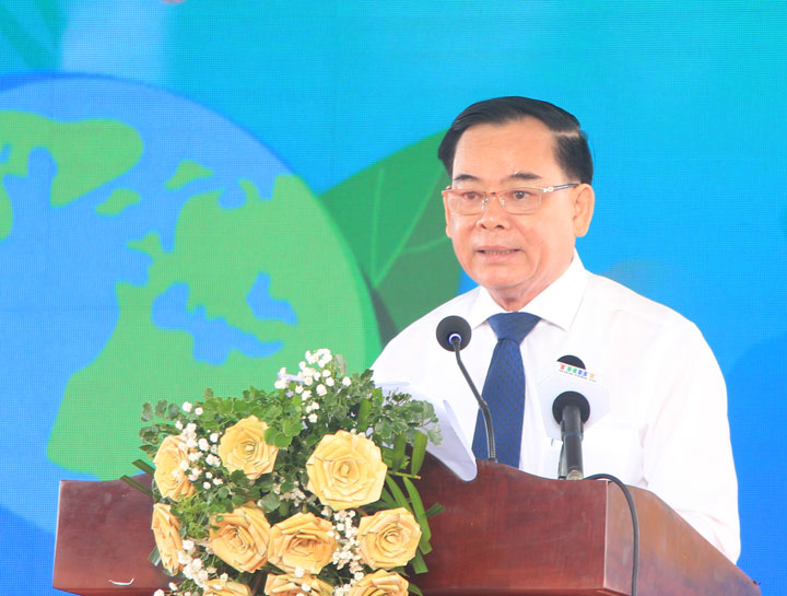 Ông Trần Ngọc Tam - Chủ tịch UBND tỉnh Bến Tre phát biểu tại Lễ phát động ...