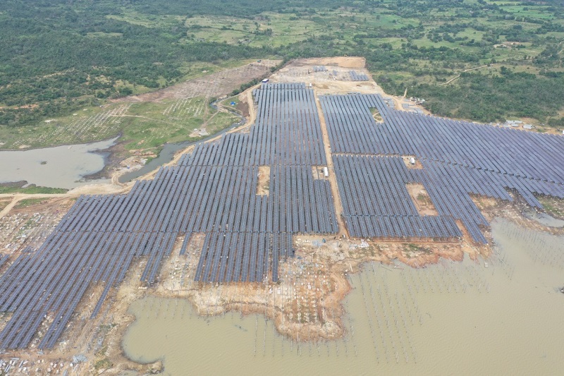 Nhà máy điện mặt trời Thiên Tân 1.2 nằm tại xã Phước Hà, xuyện Thuận Nam, tỉnh Ninh Thuận có công suất 100 MWp
