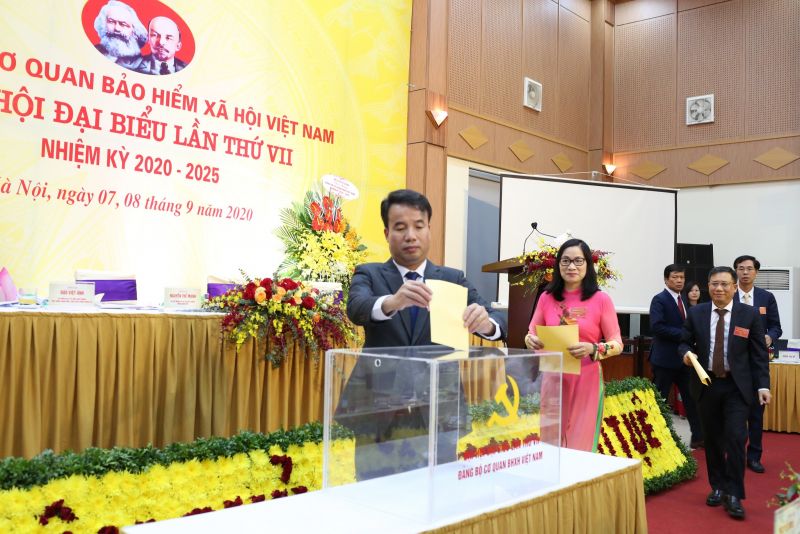 Đảng bộ cơ quan BHXH Việt Nam tổ chức thành công Đại hội đại biểu lần thứ VII nhiệm kỳ 2020-2025.