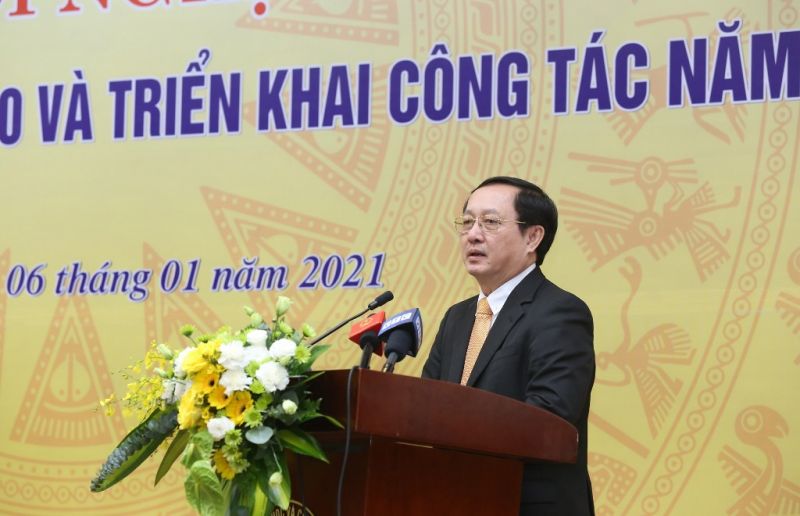 PGS, TS Huỳnh Thành Đạt, Ủy viên TƯ Đảng, Bộ trưởng KH-CN phát biểu.