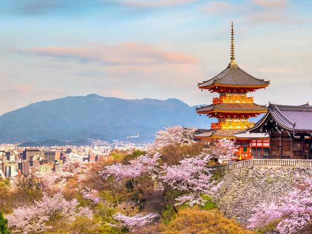 Đây là năm thứ tư liên tiếp Nhật Bản đứng đầu danh sách quốc gia có hộ chiếu quyền lực nhất thế giới.