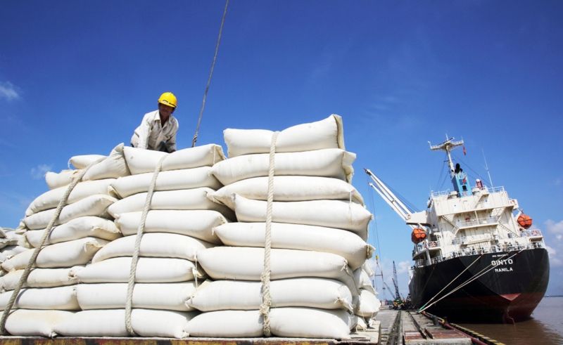Xuất khẩu gạo sang Philippines lần đầu vượt mốc 1 tỷ USD