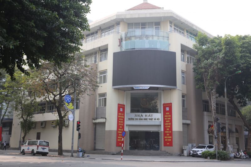 Trường Cao đẳng Nghệ thuật Hà Nội là trung tâm đào tạo, bồi dưỡng trình độ trung cấp, cao đẳng; nghiên cứu nghệ thuật và chuyên giao công nghệ thuộc các lĩnh vực nghệ thuật phục vụ cho sự phát triển văn hóa nghệ thuật của Thủ đô và đất nước
