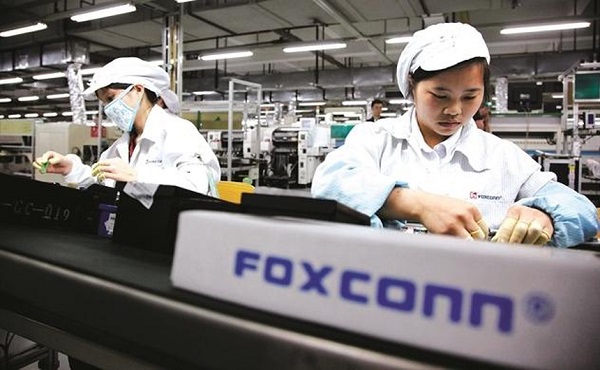 Foxconn cho biết, sẽ đầu tư thêm 700 triệu USD tại Việt Nam trong năm 2021 và tuyển 10.000 lao động mới