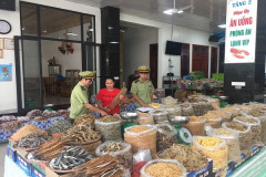 Cục Quản lý thị trường tỉnh Thanh Hóa: Tăng cường phòng chống hàng lậu, hàng giả dịp cận Tết