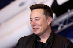 Tài sản của tỷ phú Elon Musk "cuốn phăng" hơn 15 tỷ USD chỉ sau một đêm