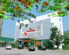 Doanh nghiệp Hoành Sơn ủng hộ 3 tỷ đồng cho Hà Tĩnh mua vắc-xin phòng dịch Covid-19