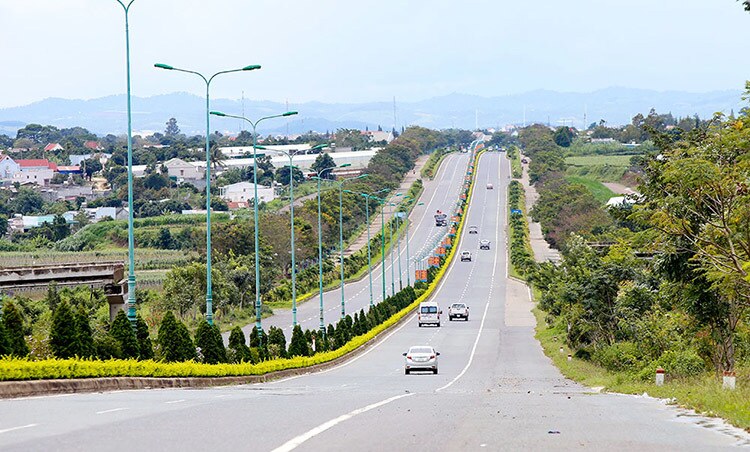 Theo thiết kế, Tuyến cao tốc Tân Phú - Bảo Lộc có tổng chiều dài 67km, vốn đầu tư 19.470 tỷ đồng