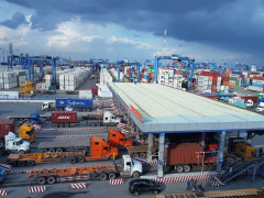 Doanh nghiệp cần biết: Giá dịch vụ tại cảng Cát Lái sẽ tăng từ 1/4