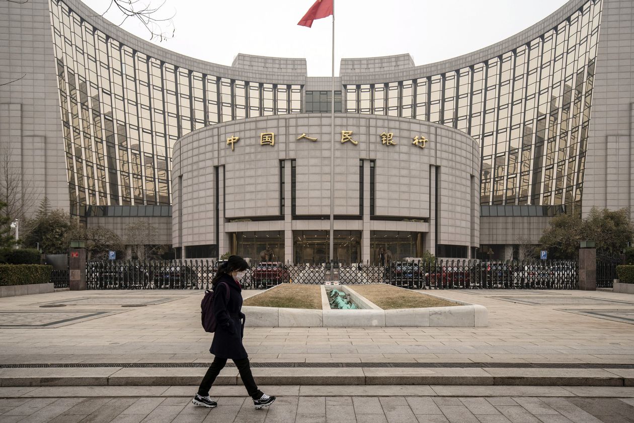 Ngân hàng trung ương Trung Quốc dự kiến ​​sẽ điều chỉnh tốc độ phát hành tín dụng mới thay vì tăng lãi suất chính.
