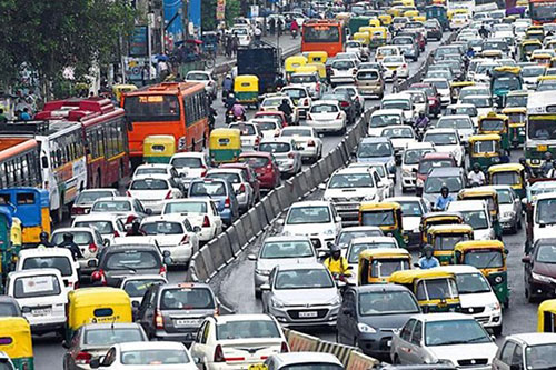 Ấn Độ sẽ tiến hành miễn thuế đường bộ cho người dân bỏ oto cũ