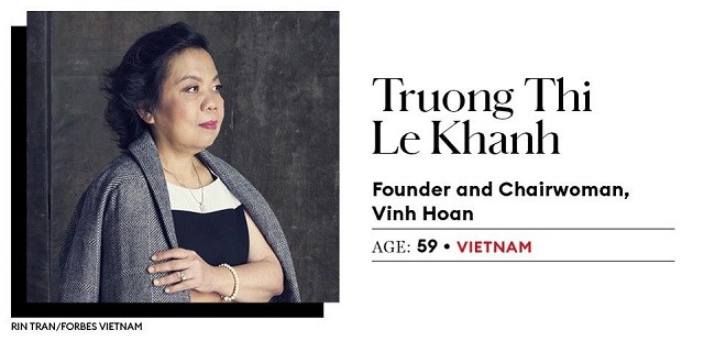 Bà Trương Thị Lệ Khanh cũng là một trong 2 đại diện của Việt Nam lọt bảng vàng 25 nữ doanh nhân quyền lực nhất châu Á 2020 (Asia's Power Businesswomen) của tạp chí Forbes.