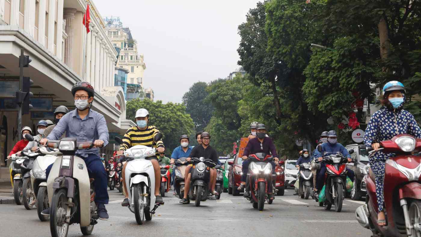 Việt Nam là một trong hai quốc gia duy nhất ở Đông Á và Thái Bình Dương đi trước về khả năng phục hồi kinh tế, theo Ngân hàng Thế giới. © Reuters