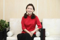 Nữ tỷ phú nắm giữ "suối nguồn tươi trẻ" của phụ nữ Trung Quốc