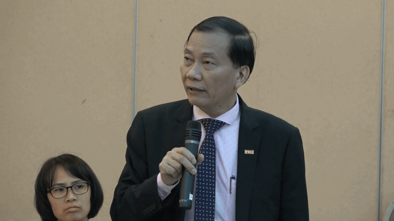 Ông Hoàng Quang Phòng, Phó Chủ tịch thường trực VCCI