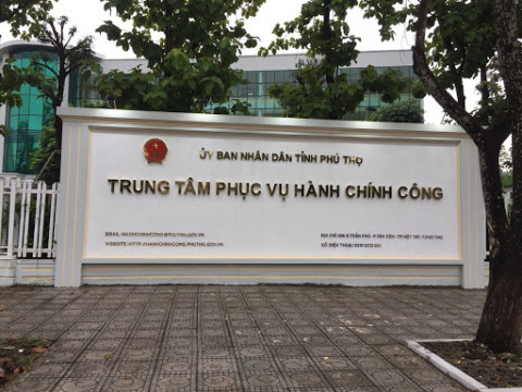 Chủ tịch UBND tỉnh Phú Thọ chỉ đạo tăng cường hơn nữa cơ chế một cửa trong giải quyết thủ tục hành chính