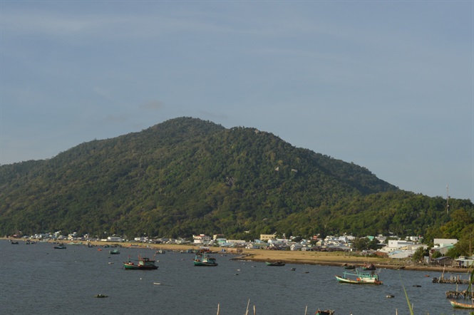 Một góc đảo Hòn Tre, trung tâm huyện đảo Kiên Hải