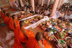Về miền Tây Nam Bộ hòa mình cùng Tết Chol-chnam-thmay cổ truyền của người Khmer