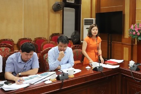 Đại diện công ty WHA trình bày hai dự án đầu tư trên địa bàn tỉnh Thanh Hóa