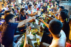 Hà Nội:  Dừng hoạt động nhà hàng bia, quán bia, giải tỏa các chợ cóc, chợ tạm