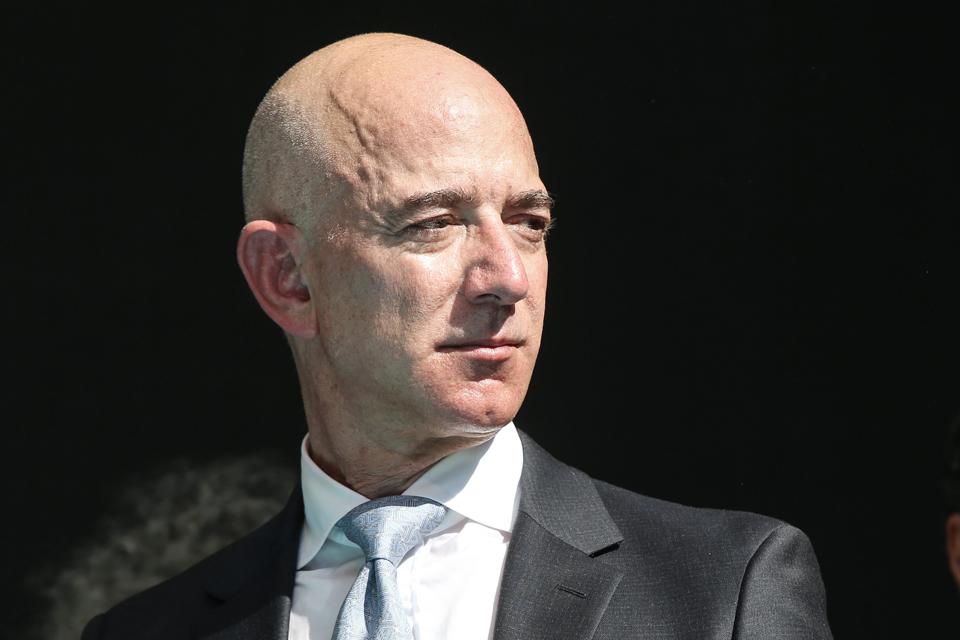Người sáng lập Amazon, Jeff Bezos. Ảnh: Forbes