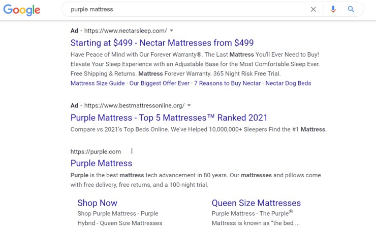 Ví dụ về quảng cáo nệm trên tìm kiếm của Google.
