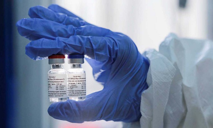 Bộ Y tế khuyến khích các doanh nghiệp, tập đoàn tham gia nhập khẩu vaccine phòng Covid-19
