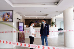 Hội Doanh nhân trẻ Việt Nam, TTC, Sacombank tiếp sức cho hơn 100 y bác sĩ