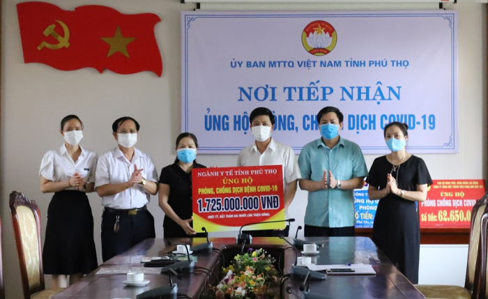UBMTTQ tỉnh Phú Thọ tiếp nhận 1,725 tỷ đồng ủng hộ chống dịch Covid-19 của ngành Y tế Phú Thọ