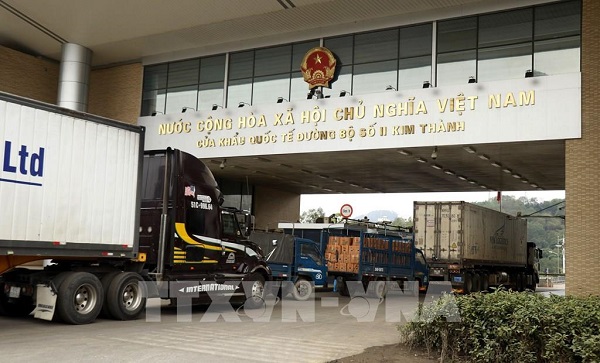 Tỉnh Lào Cai rà soát, thắt chặt quản lý đối với đội ngũ lái xe xuất khẩu nông sản sang Trung Quốc qua cửa khẩu Kim Thành