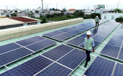 Chính phủ chỉ đạo Bộ Công Thương xử nghiêm các dự án điện mặt trời vi phạm